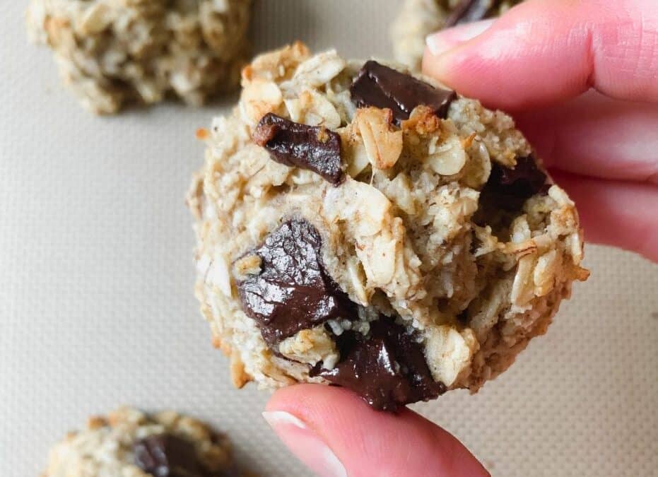 Easy Chocolate Chunk Banana Bread Cookies