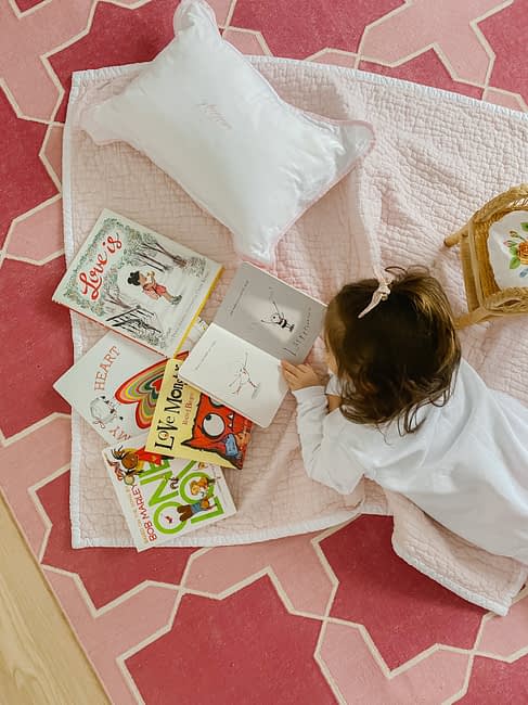 How to Choose a Family Friendly Rug