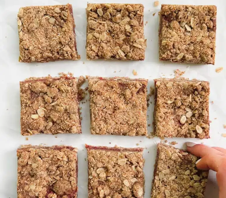 Mixed Berry Crumble Bars